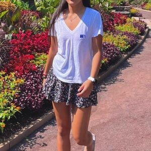Madewell V-neck tee white